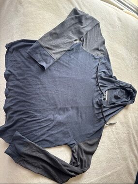 MG BLAVL LABEL Lightweight Two-Tone Hoodie - Slate Blue and Charcoal